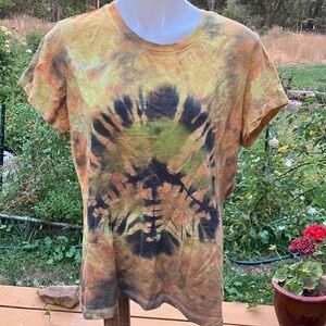 Peace tie dye on a dance skin now T-shirt
XL